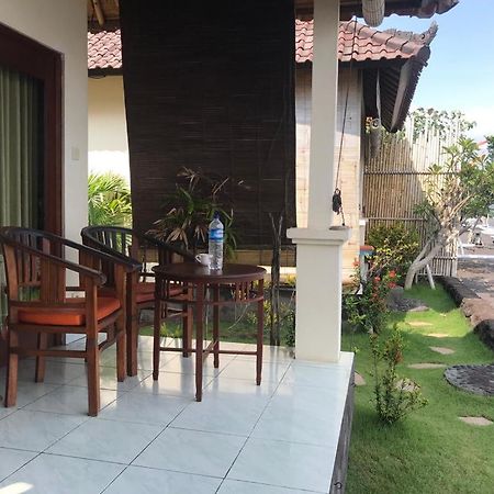 Tambun Sari Beach Homestay Amed  Exterior photo